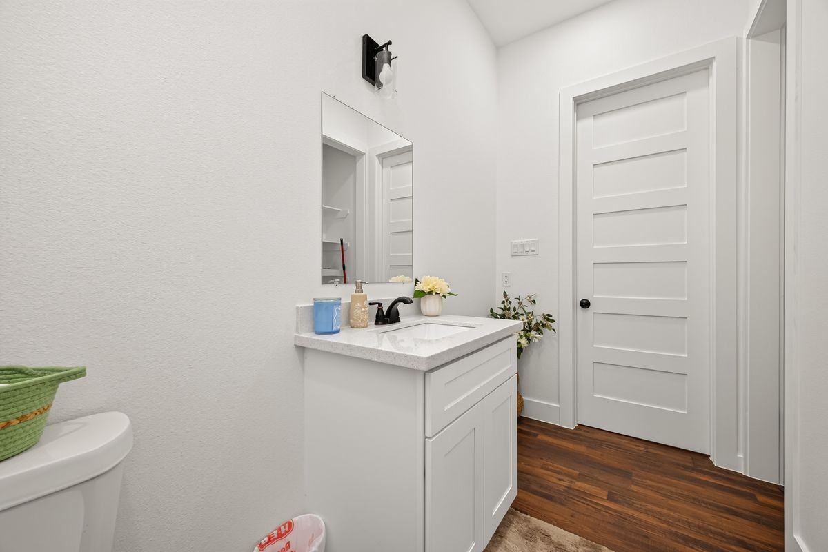 14807 Wallach Dr - Photo 5 of 48