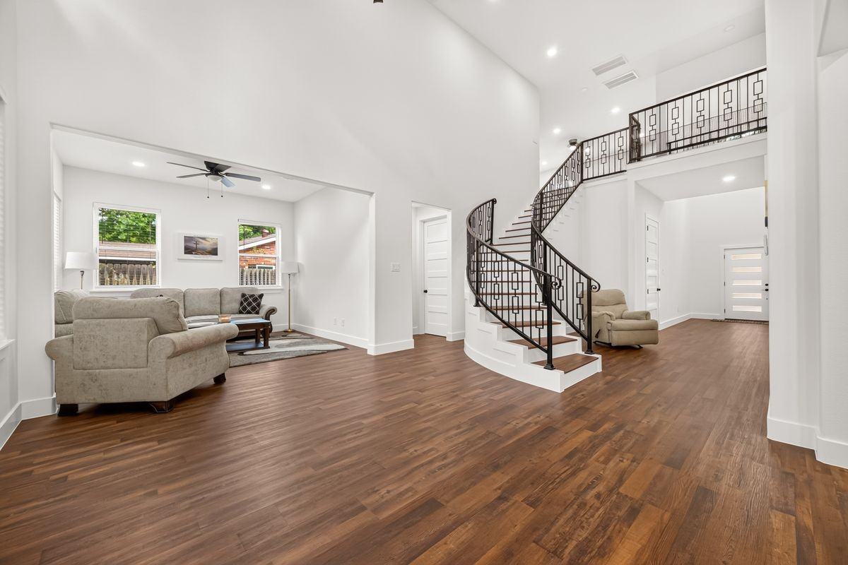 14807 Wallach Dr - Photo 6 of 48