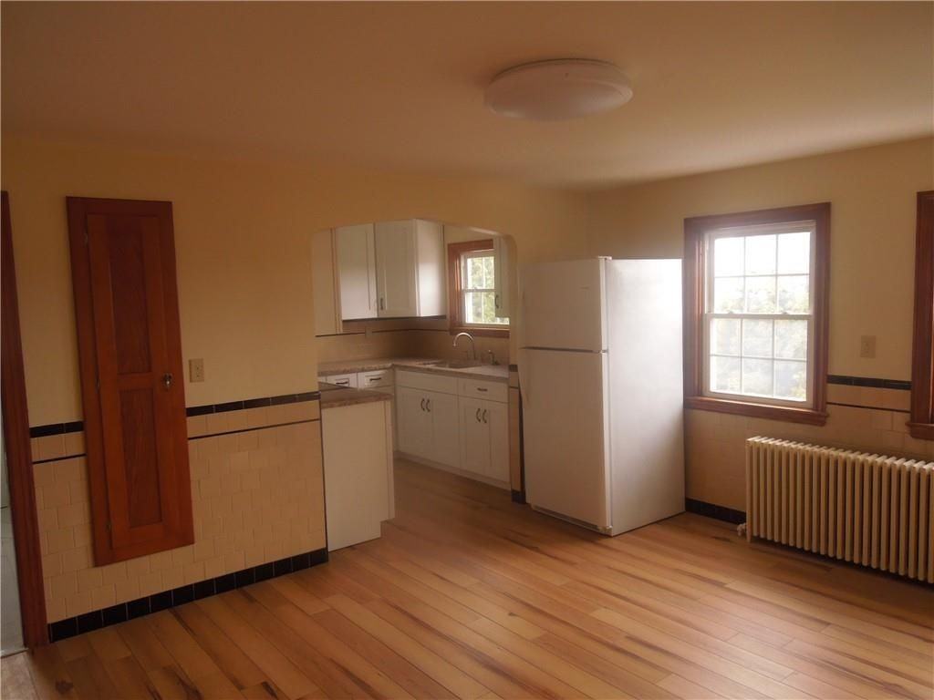 34 Bellevue Ave ##2 - Photo 3 of 13