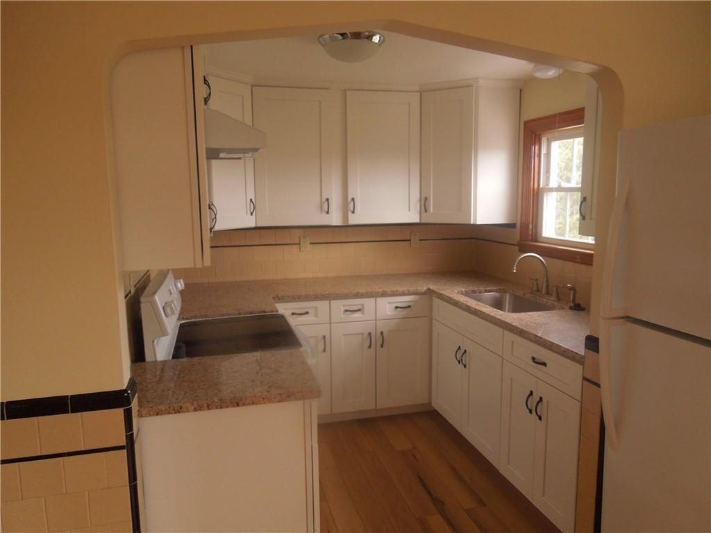 34 Bellevue Ave ##2 - Photo 4 of 13