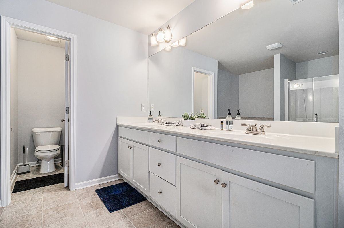 225 Green Bridge Ct - Photo 7 of 15