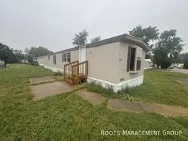 featured image of 924 W Bonny Doon Ln