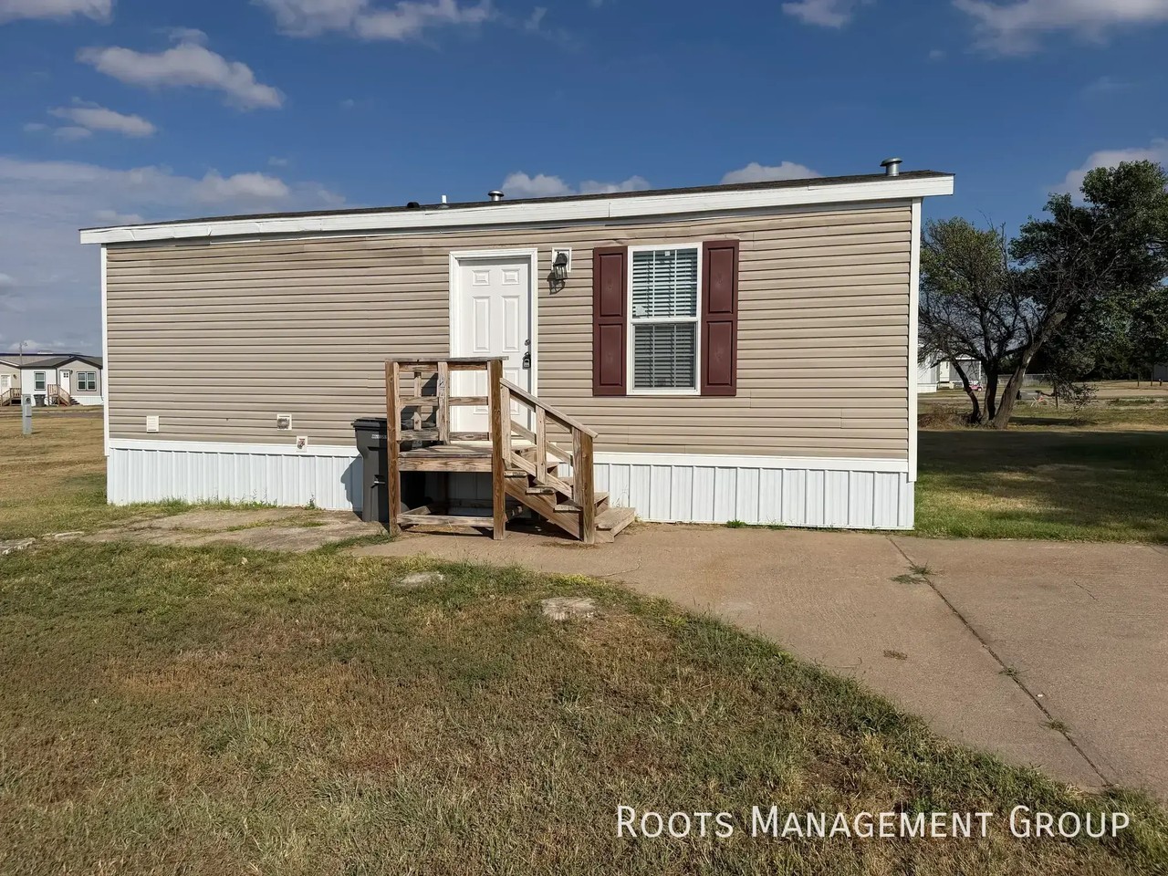 124 Safari Dr #124S - Photo 2 of 9