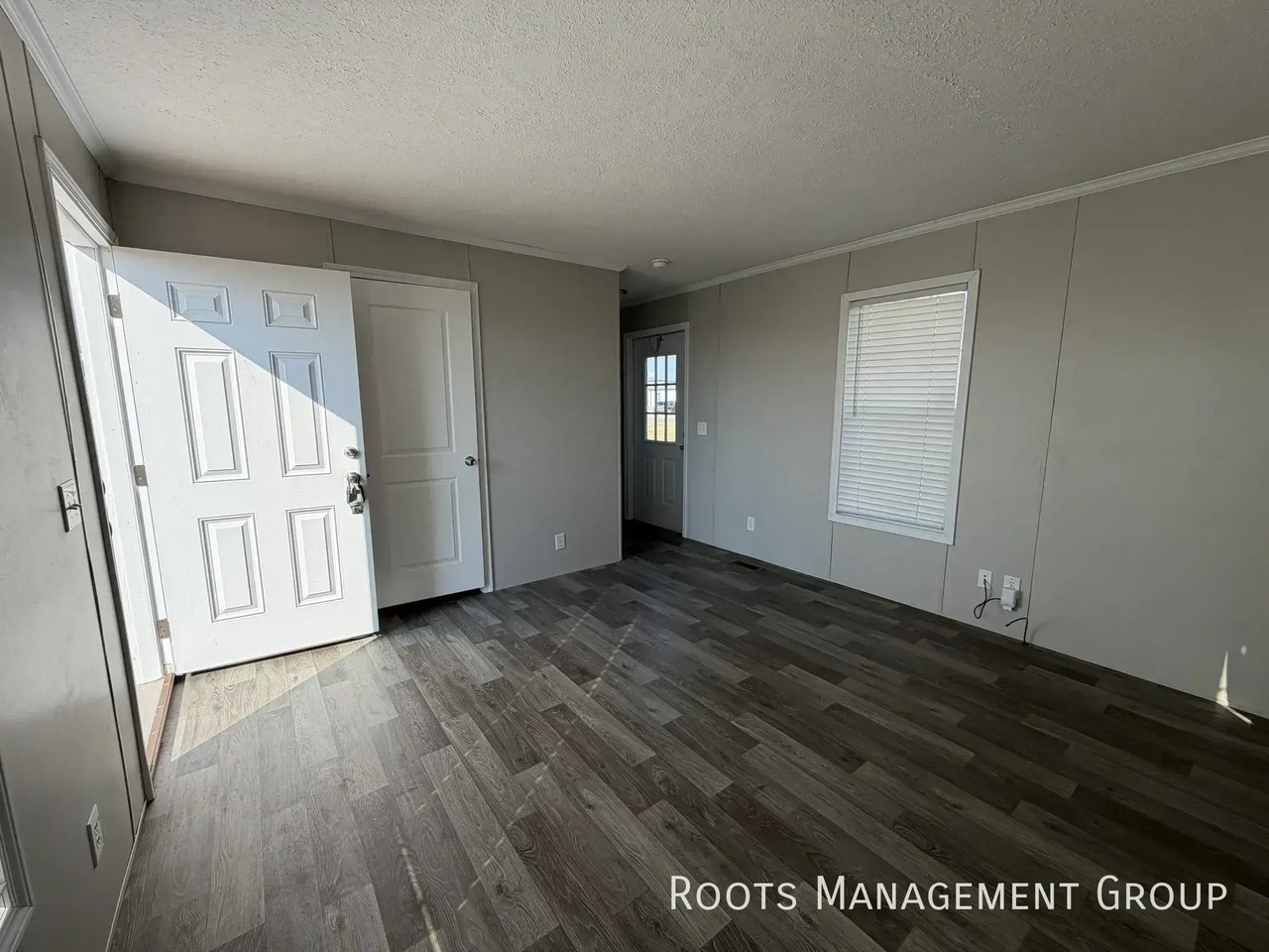 124 Safari Dr #124S - Photo 3 of 9