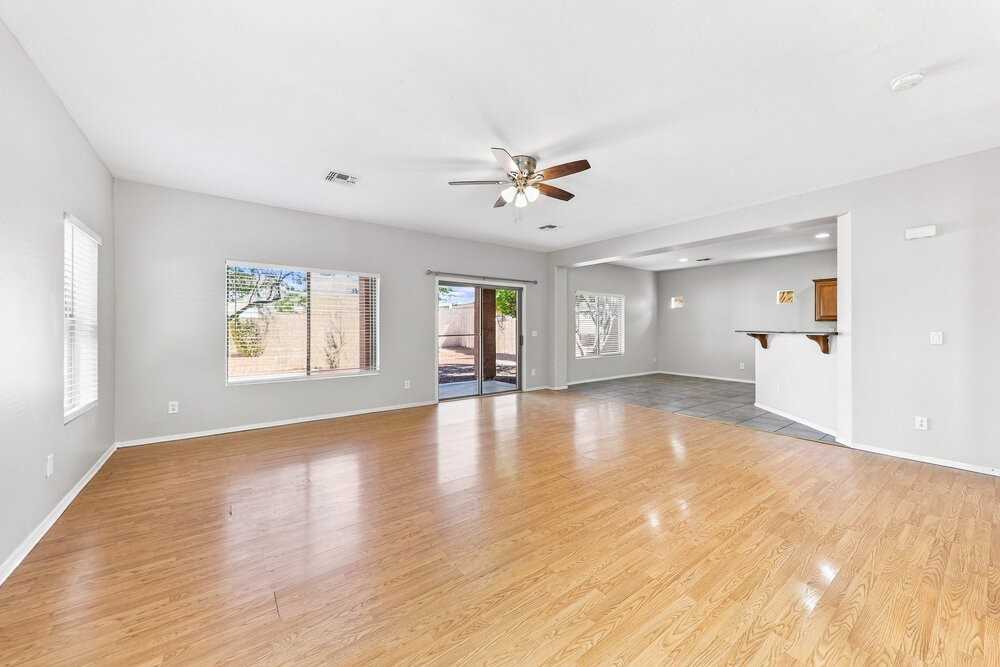 17606 W Bridger St - Photo 5 of 17