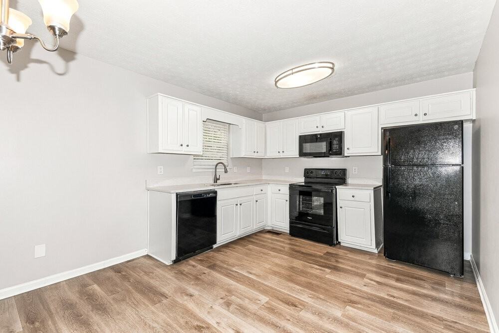 295 Widgeon Dr - Photo 6 of 17