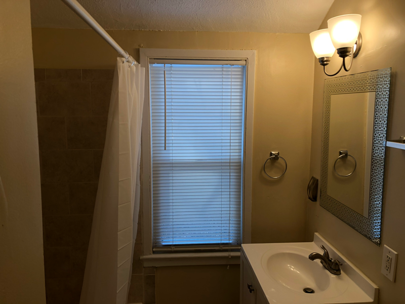 47 Mayflower St - Photo 5 of 16