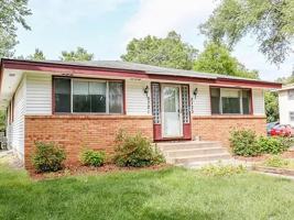 featured image of 5721 Quincy St