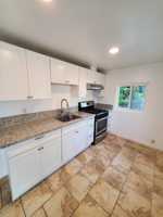 featured image of 2730 Lime St #B