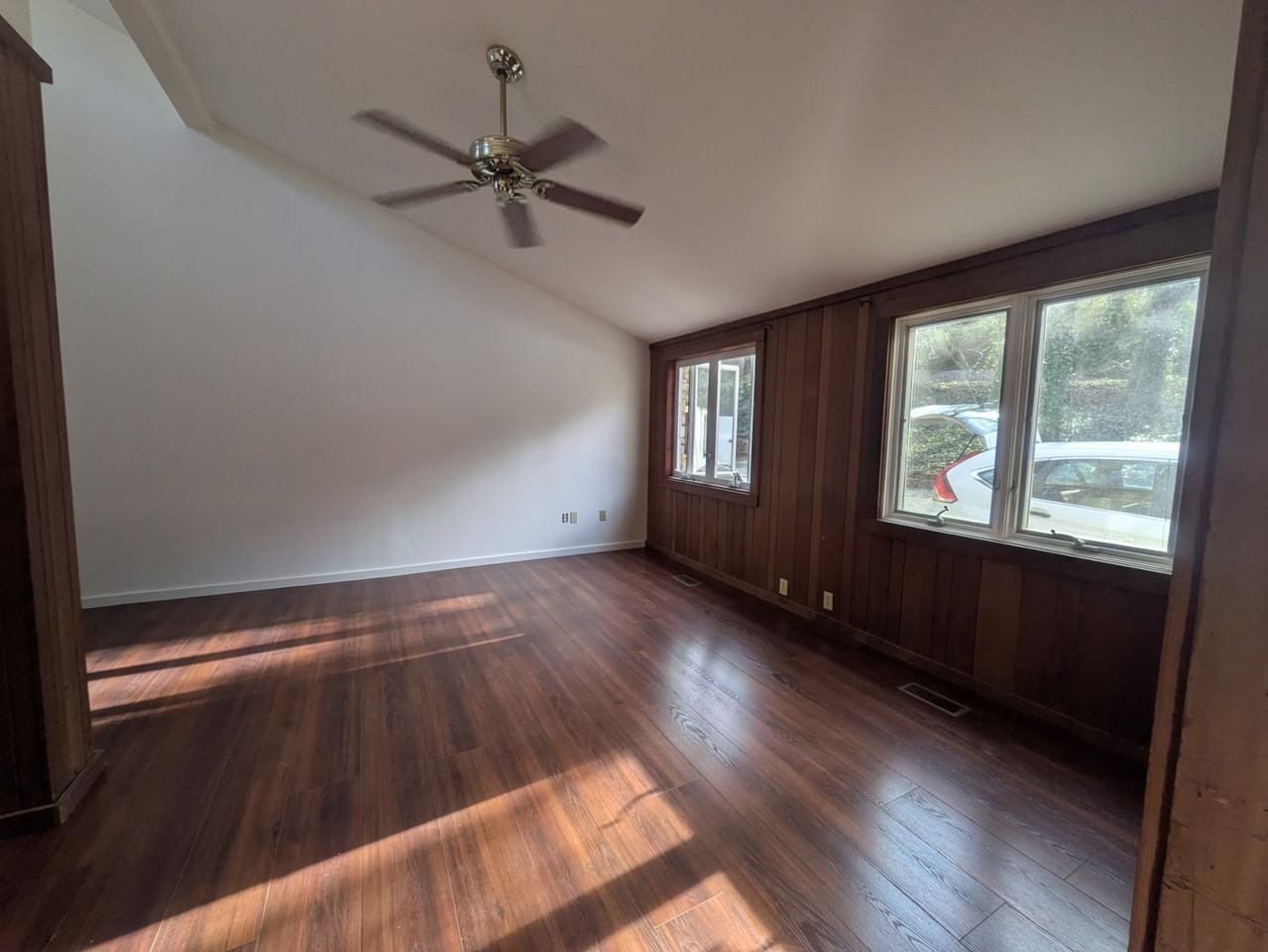 121 Carolina Dr - Photo 6 of 18