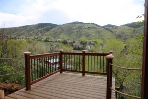 featured image of 611 Somerset Dr