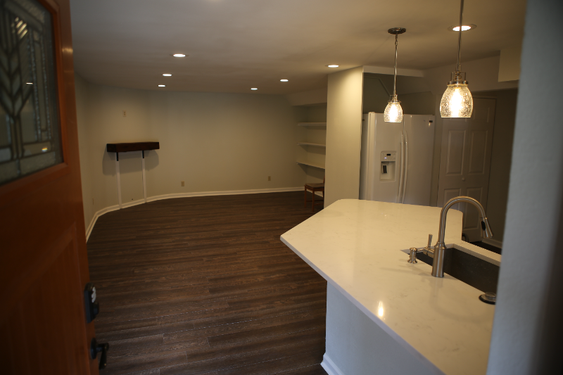 611 Somerset Dr - Photo 7 of 15