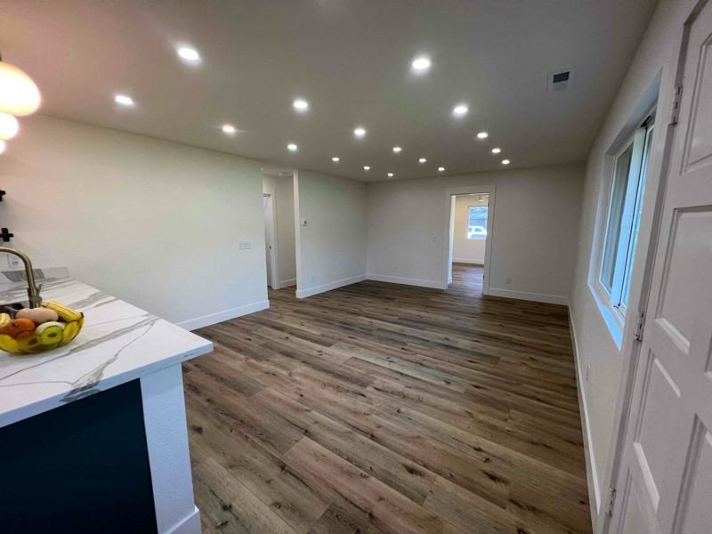 410 Calle Del Monte - Photo 3 of 19