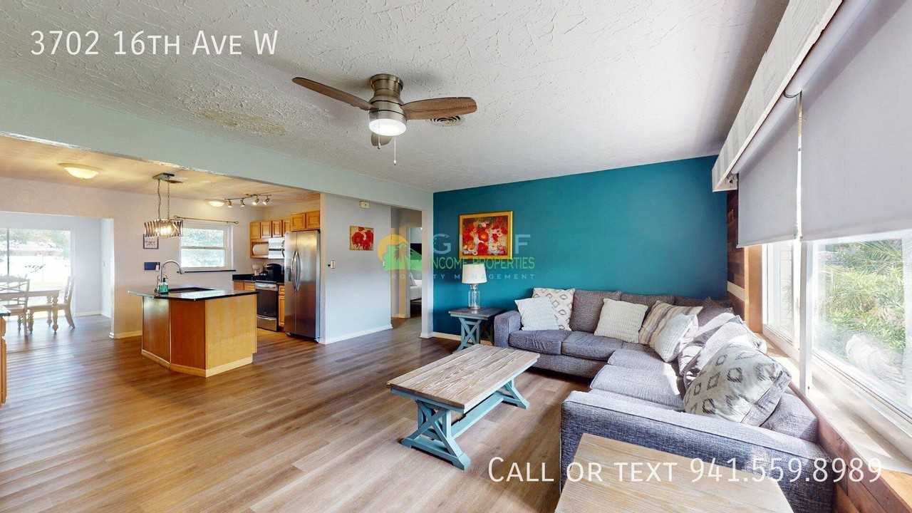 3702 16th Ave W - Photo 2 of 19