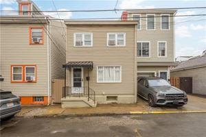 featured image of 159 S 16th St