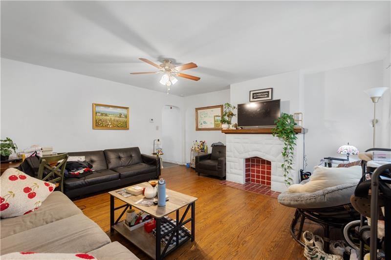 159 S 16th St - Photo 2 of 10