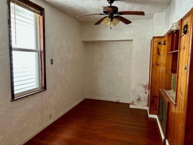 2618 Salisbury St - Photo 4 of 11