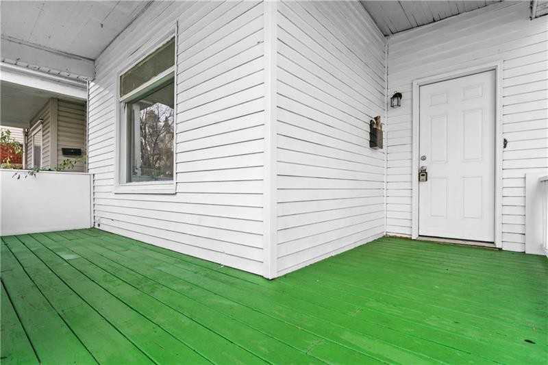 108 Sherman St - Photo 2 of 12