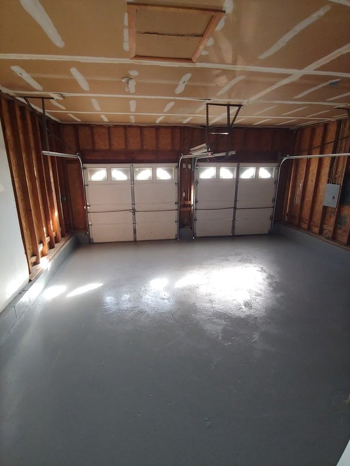 878 Paul Dr - Photo 5 of 18