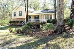 featured image of 304 E Silver Oak Dr