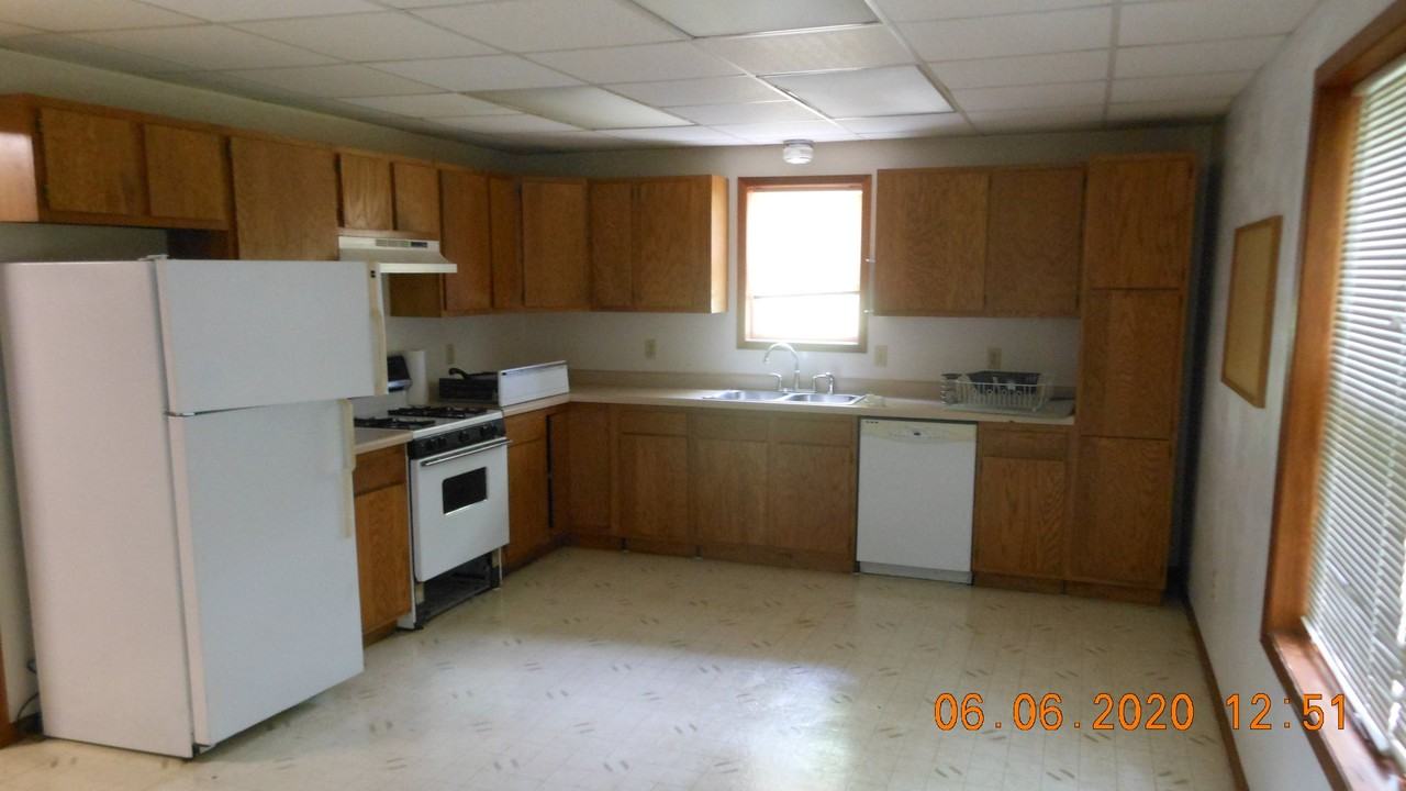 445 S 7th St #445 - Photo 4 of 10