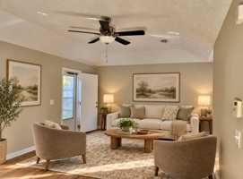 featured image of 2144 Hunter Ct