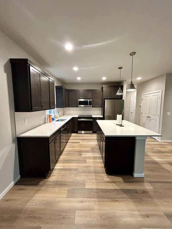 537 Shore Pine Ct - Photo 2 of 37