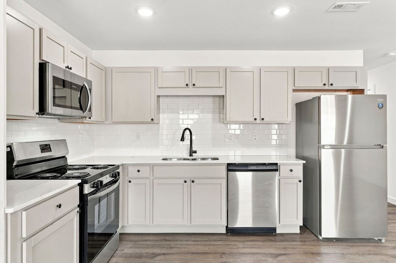 820 Timothy St #A - Photo 6 of 23