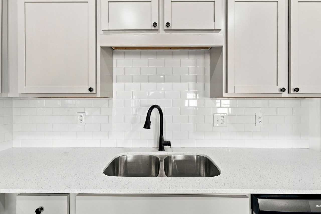 820 Timothy St #A - Photo 7 of 23