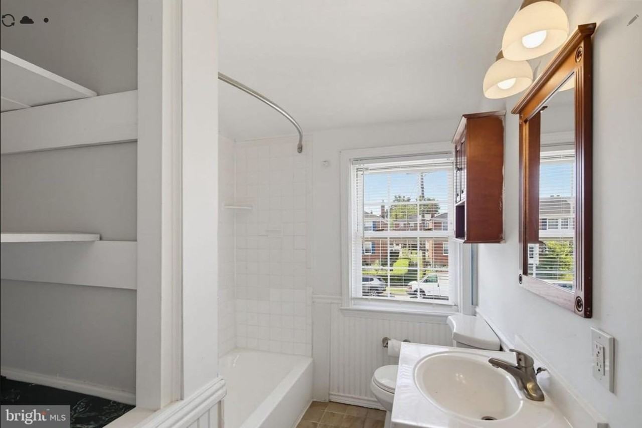 1744 Joan Ave - Photo 7 of 8