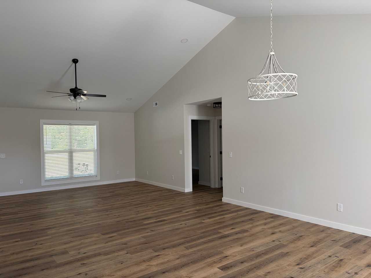 1800 Burgess School Rd - Photo 6 of 20