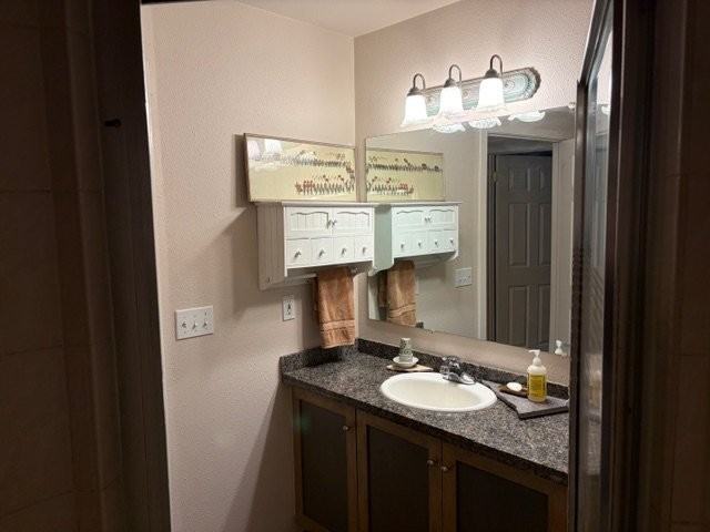 68 River Rd - Photo 4 of 8