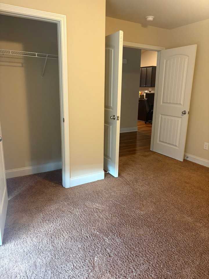 102 Black Creek Way - Photo 7 of 15