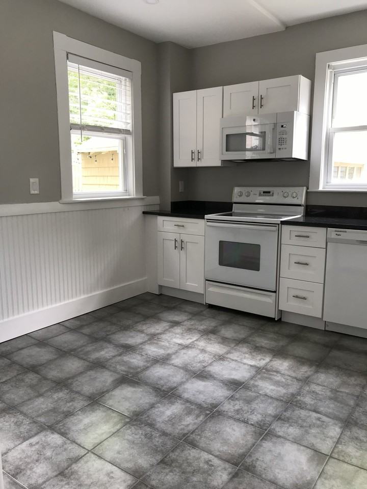 19 Andrew Rd #1 - Photo 7 of 17