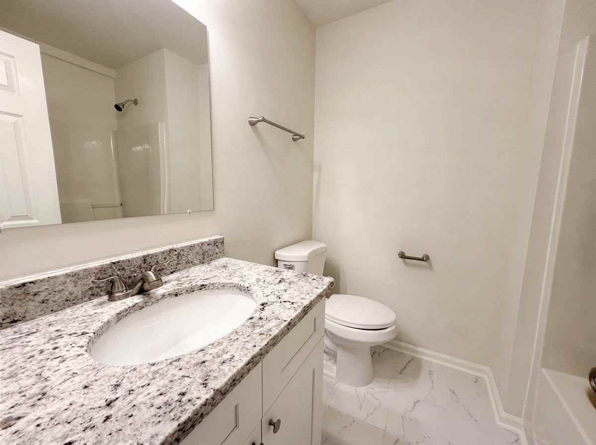 846 Georgetown Dr - Photo 6 of 13