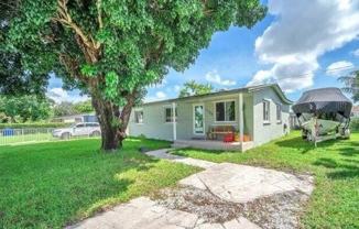 7548 Farragut St - Photo 1 of 1