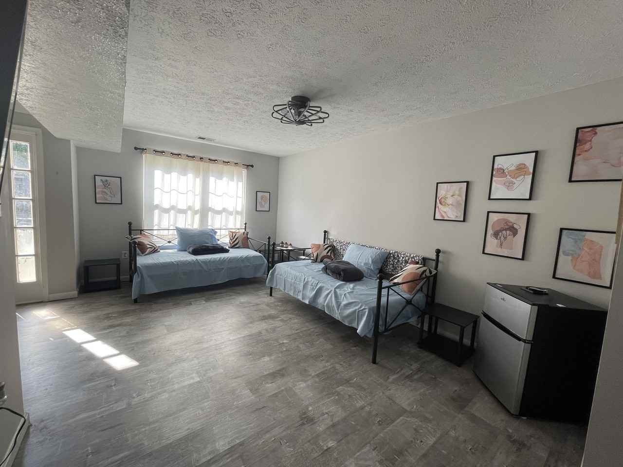 6106 Hoskins Hollow Cir #C - Photo 2 of 13