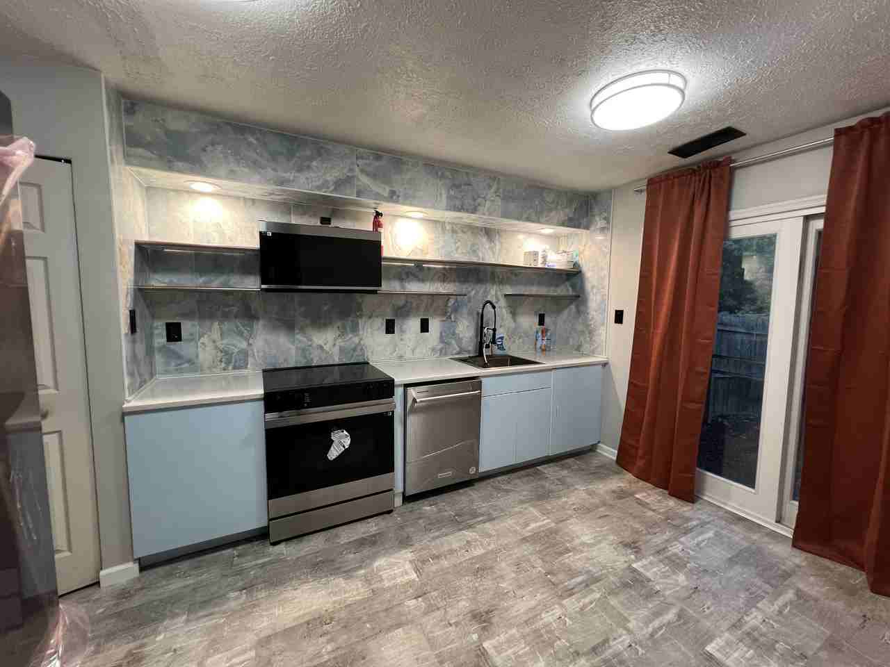 6106 Hoskins Hollow Cir #C - Photo 4 of 13