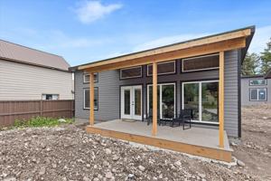 featured image of 720 2nd Ave W