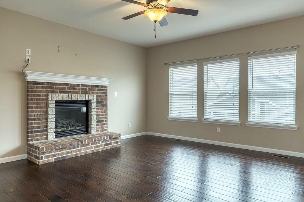 6016 Blake Thomas Dr - Photo 6 of 20