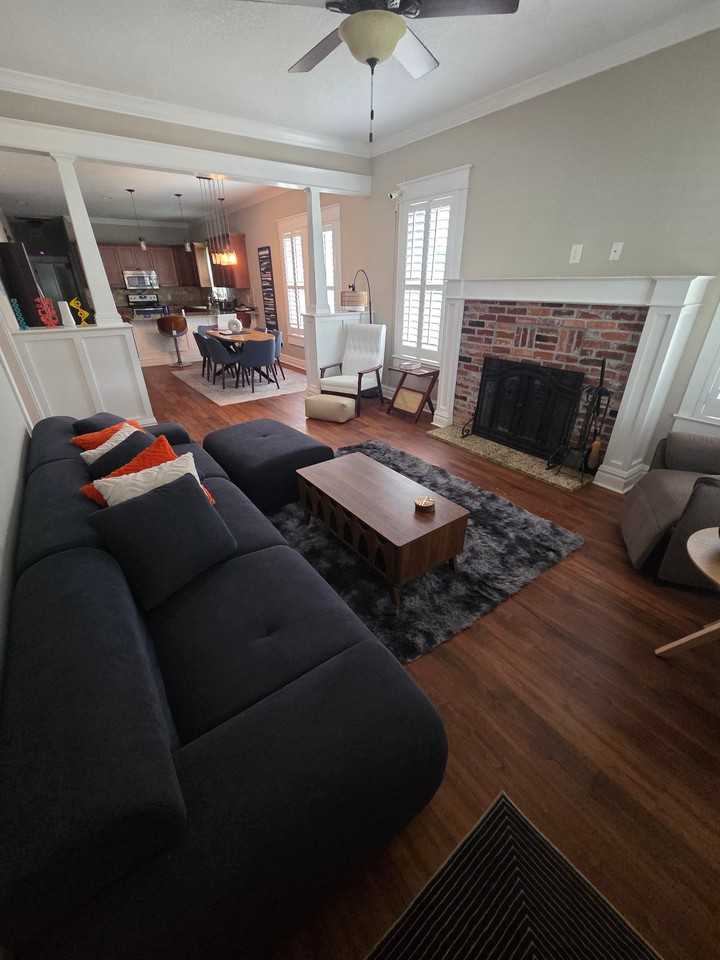 4203 N Seminole Ave #1