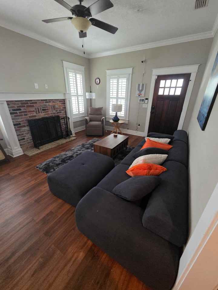 4203 N Seminole Ave #1 - Photo 4 of 6