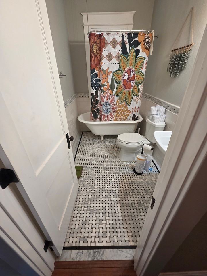 4203 N Seminole Ave #1 - Photo 6 of 6