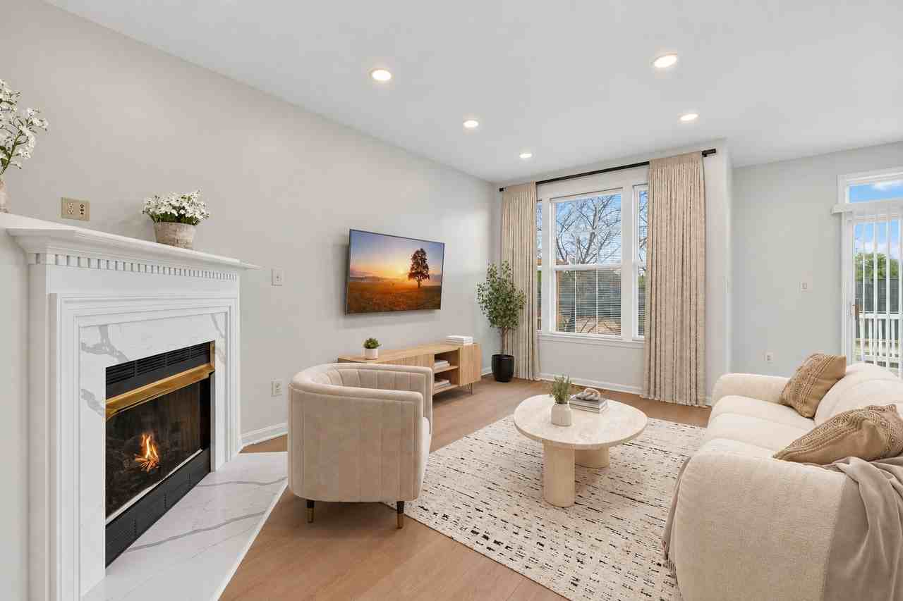 46136 Aisquith Ter - Photo 5 of 20