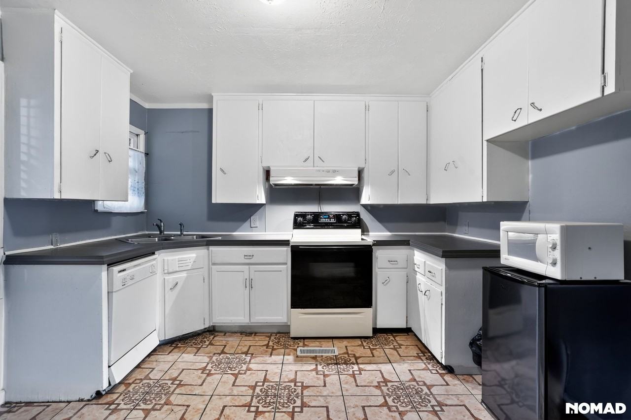 3500 Nw 14th St - Photo 5 of 18