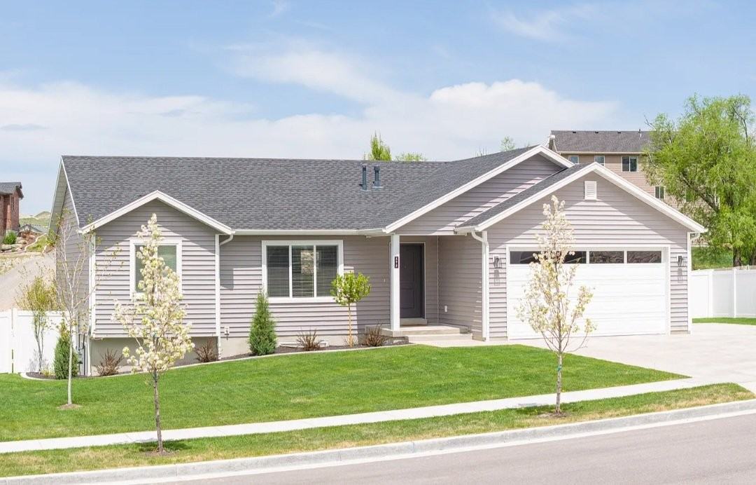575 E Canyon Rim Rd #BS - Photo 2 of 12