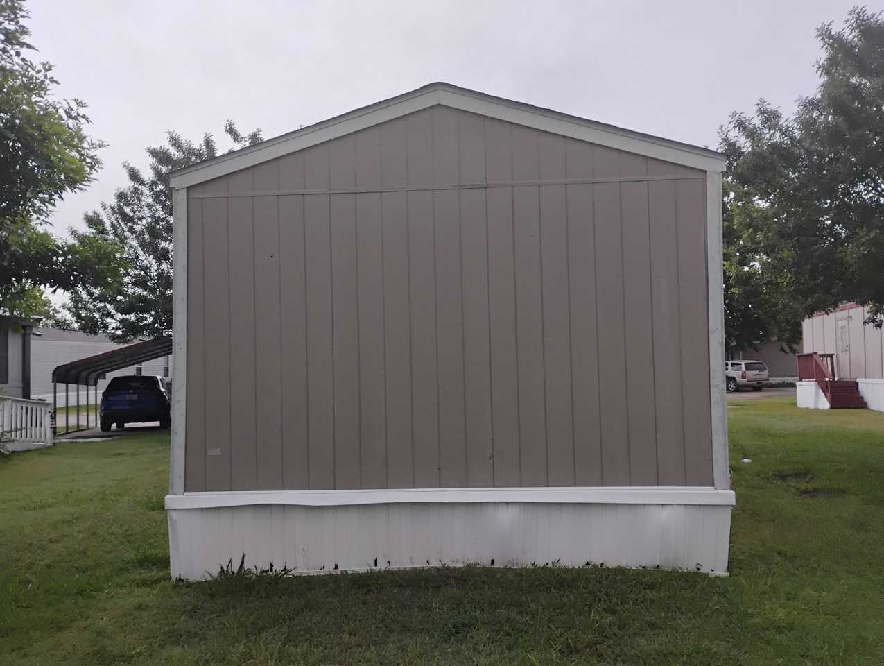 927 Collin Cir - Photo 2 of 19