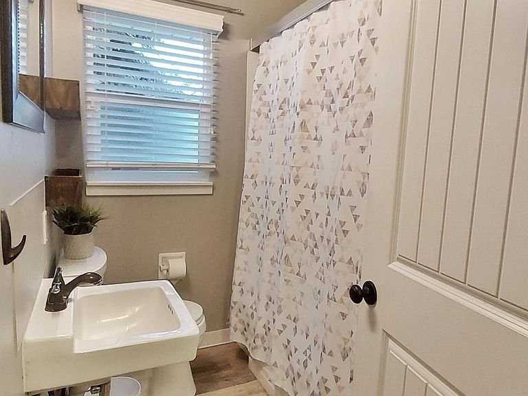 6019 Montevista Dr Se #1 - Photo 7 of 13