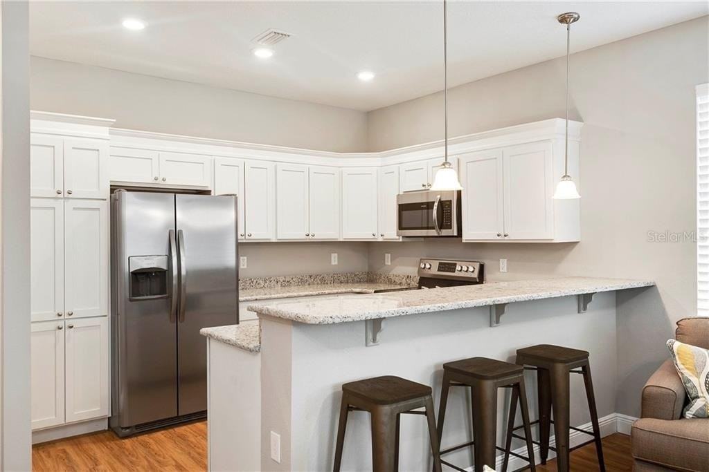 741 Minnesota Ave - Photo 5 of 18