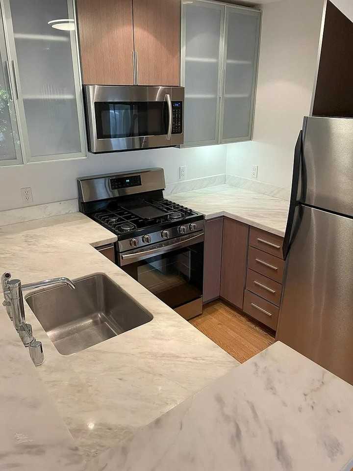 1340 Union St #A - Photo 2 of 15
